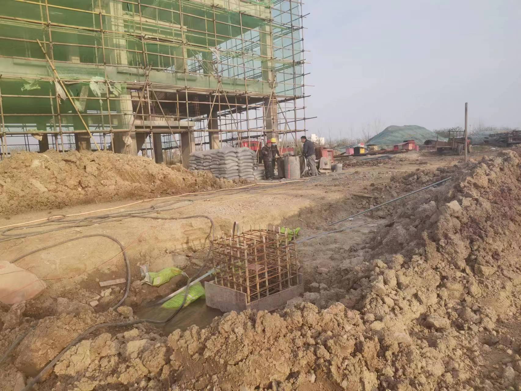 洪雅当桥梁出现裂缝的时候应该及时加固修补